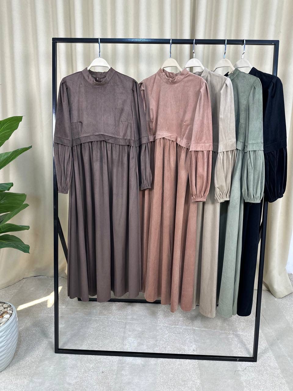 Ruya Velvet Dress