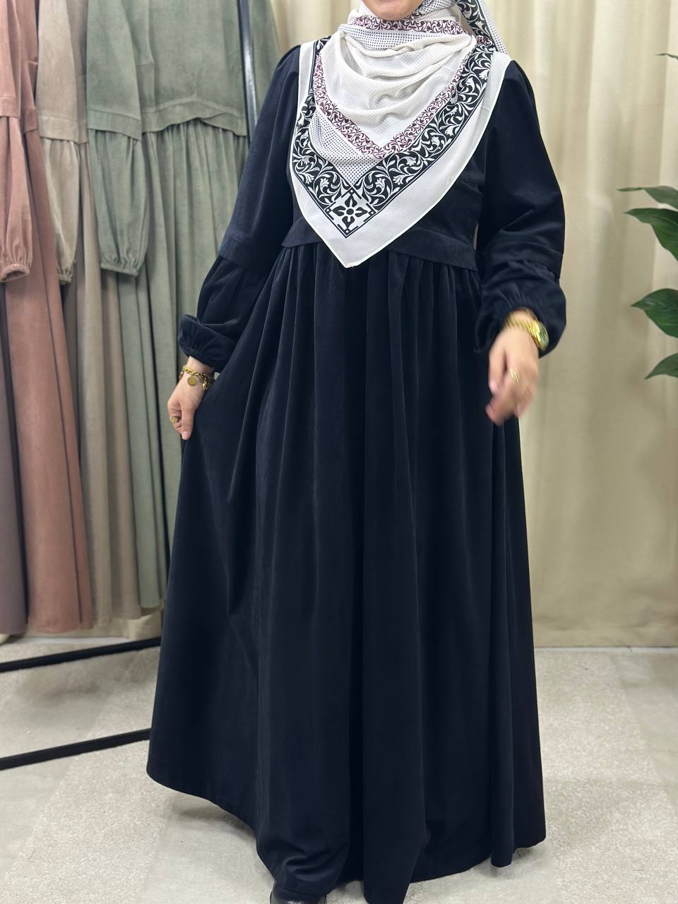 Ruya Velvet Dress