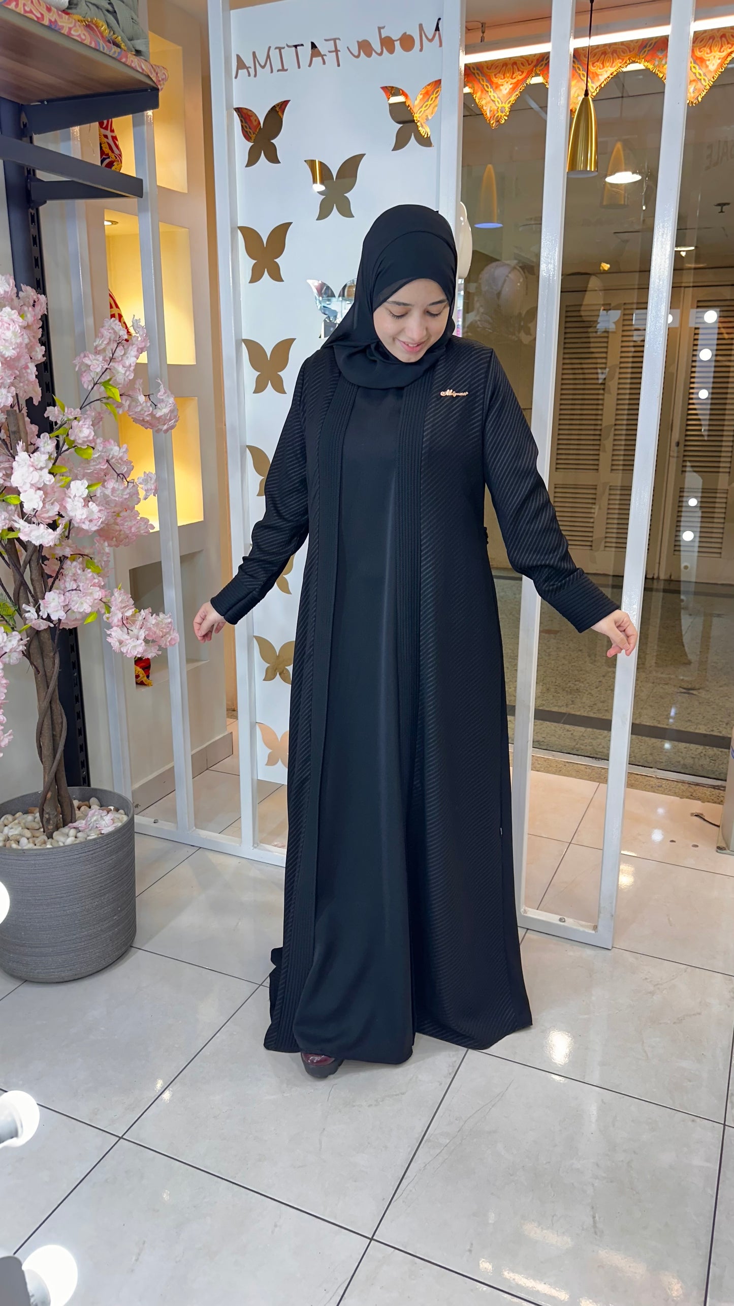 Shimmer Set Crepe Korecha Black