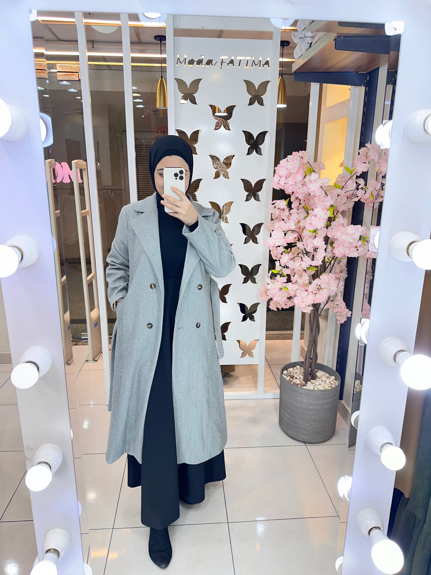 Coat Gogh Button
