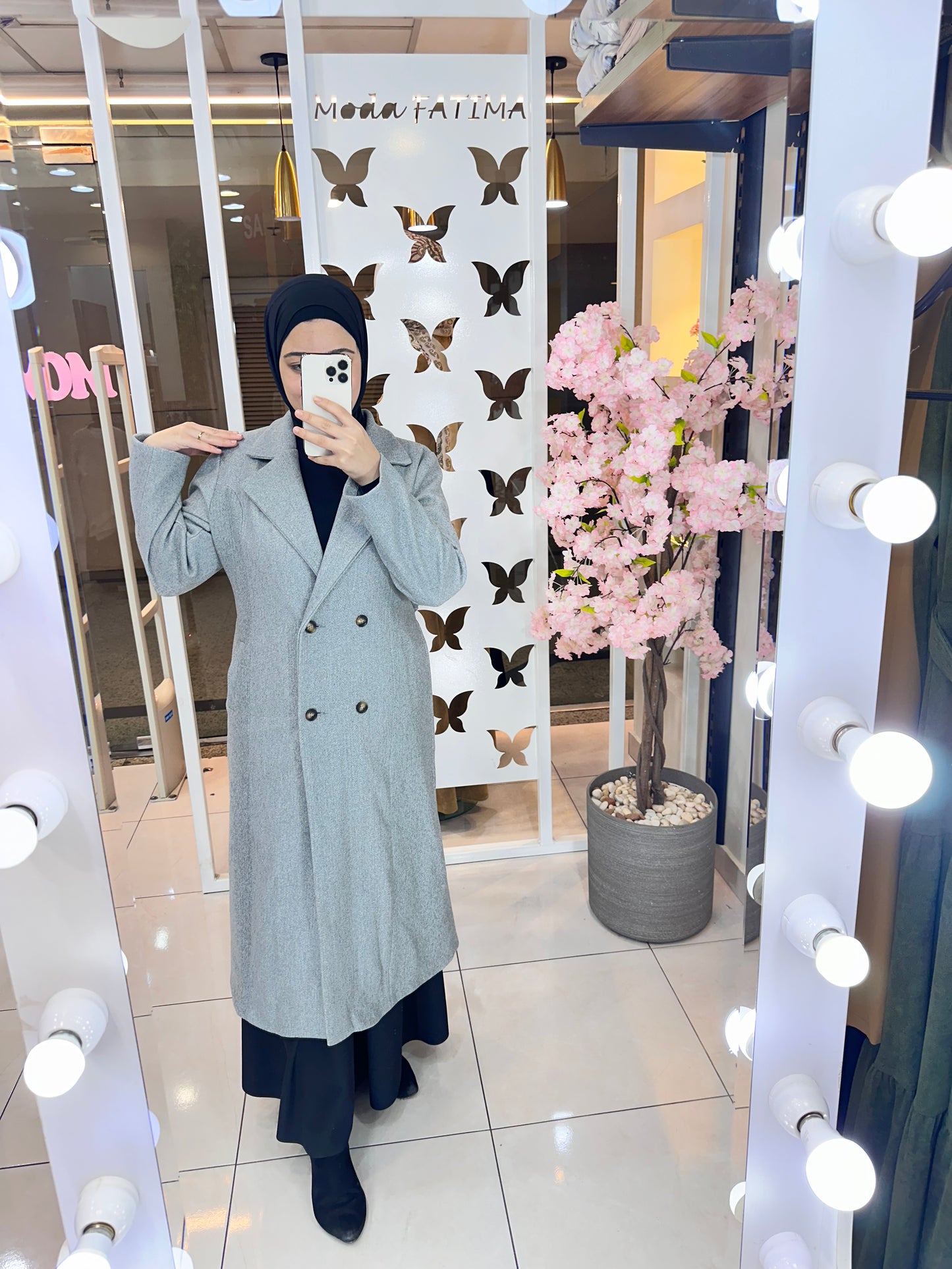 Coat Gogh Button