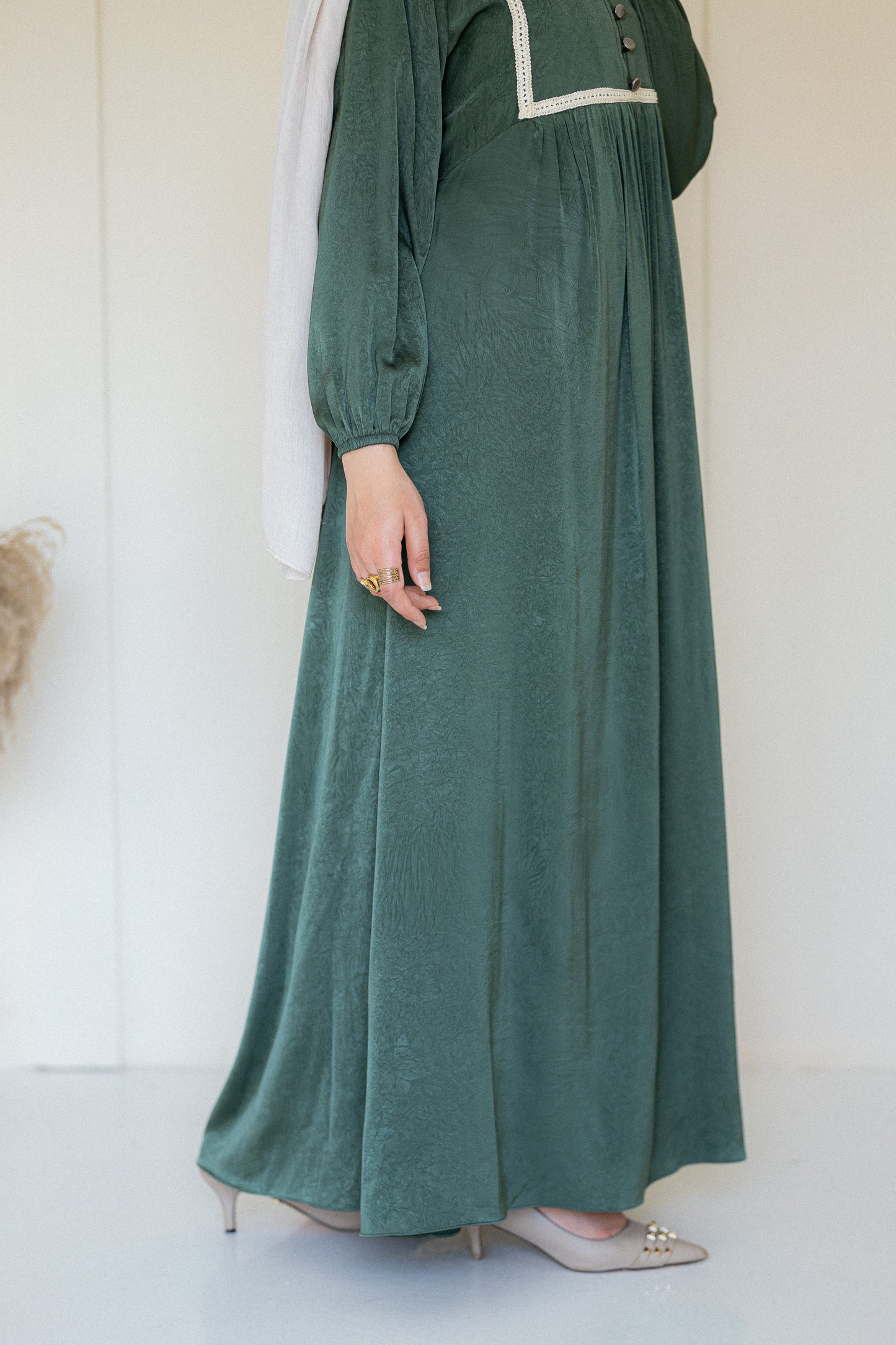 Shimmer Jacqurad Satin Dress Dark Green
