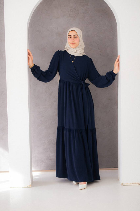 Elegant Crepe Dress With Tie