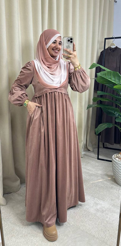 Ruya Velvet Dress