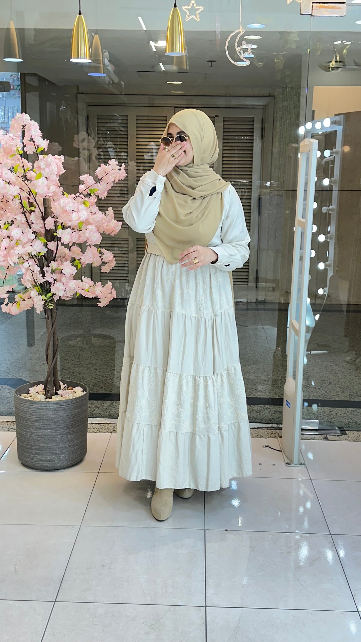 Jood dress -Begie