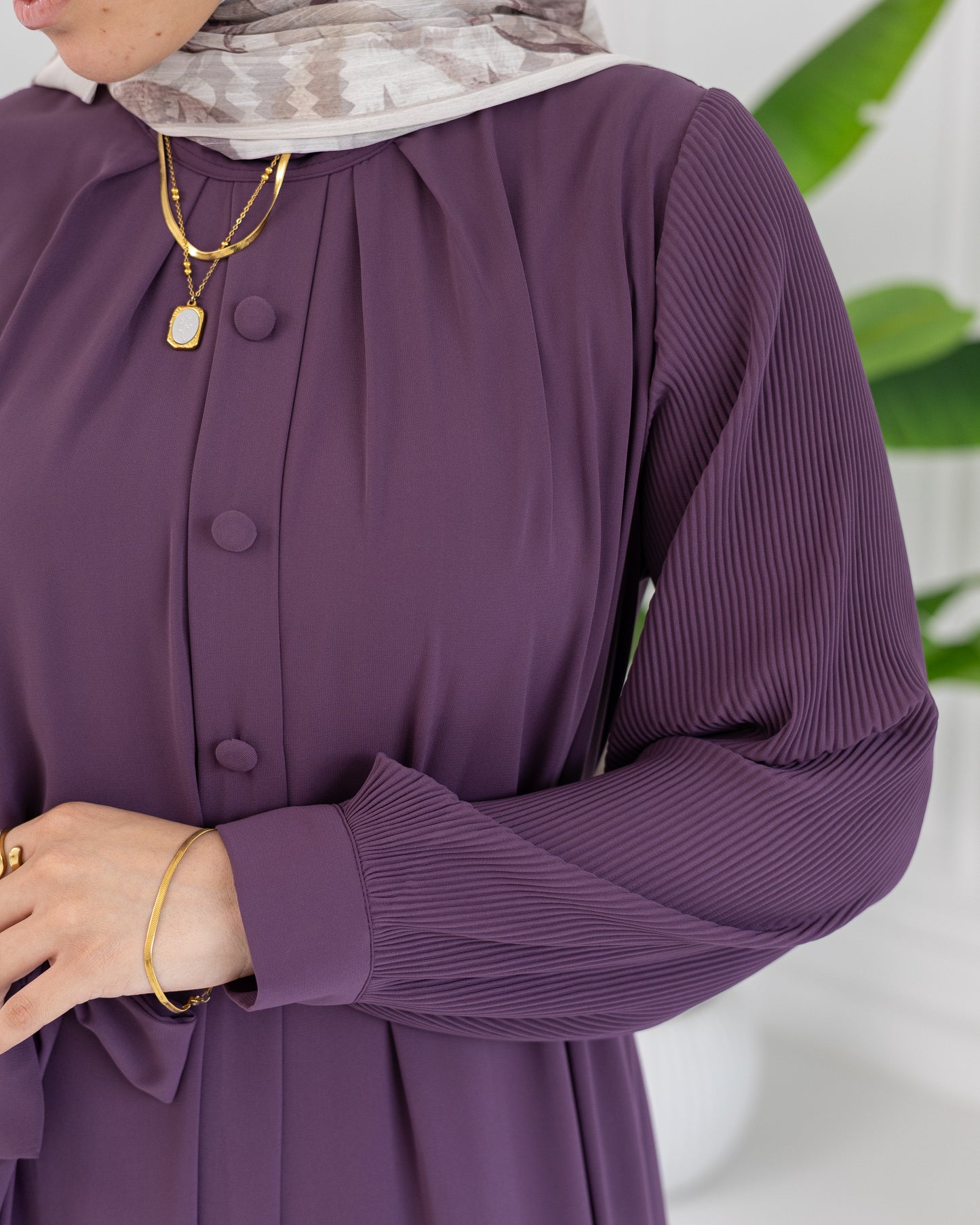 Perla Crepe Dress