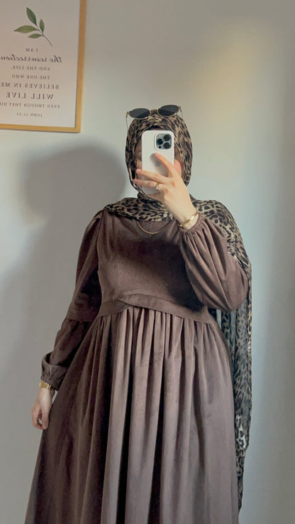 Ruya Velvet Dress -Brown