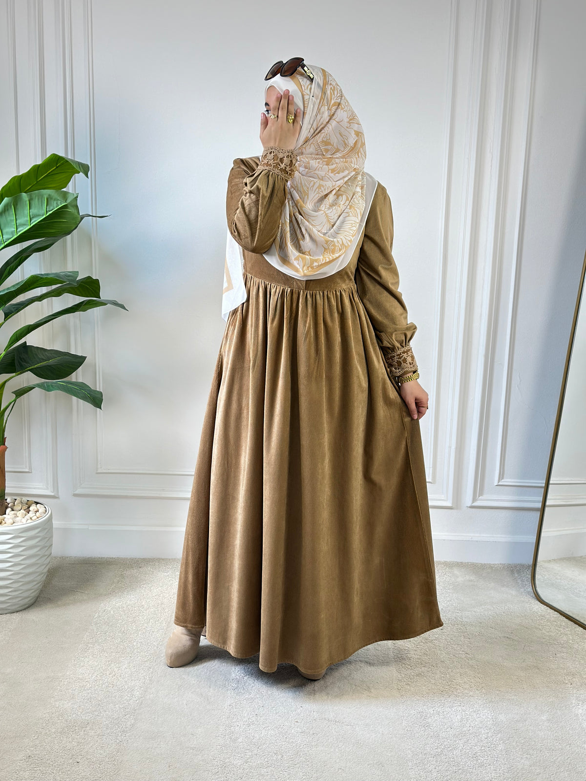 Floral Velvet Dress - Havan