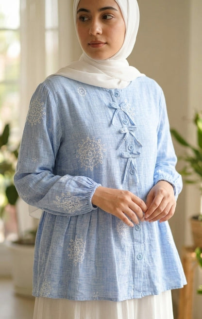 Raghad Blouse-Light Blue
