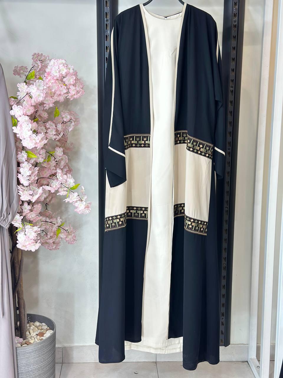 Cardigan Crepe Embroidered Black