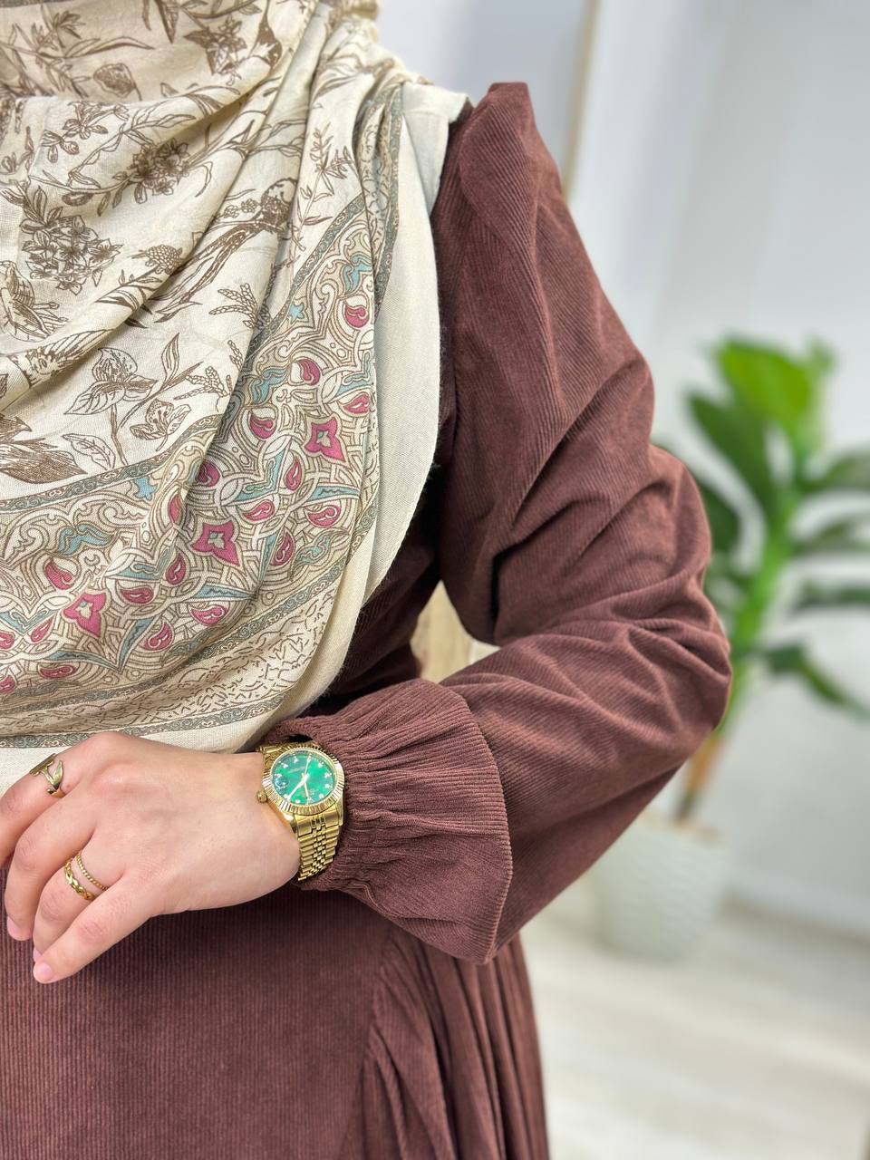 SMA Pleated Velvet A-Line Dress - Brown