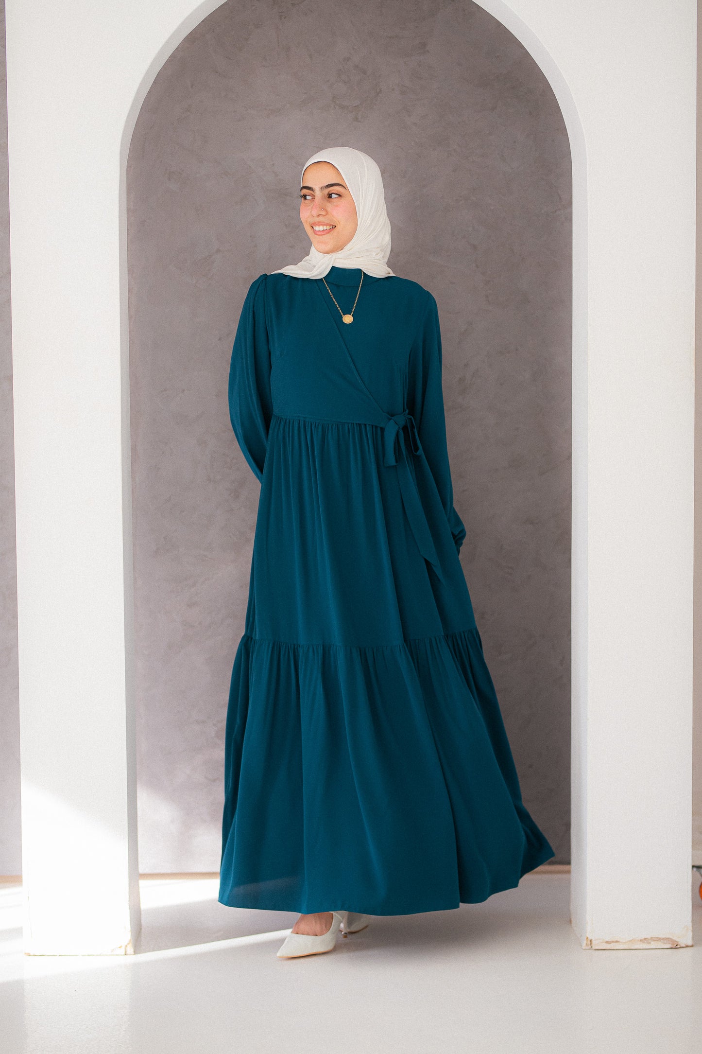 Elegant Crepe Dress With Tie