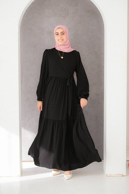 Elegant Crepe Dress With Tie